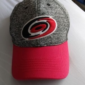 Carolina Hurricanes Hat 1sz $28 + free hat
